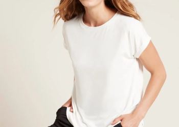 11 Cozy Natural Cotton T-Shirts You Can Put on Each Day