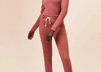 8 Moral and Sustainable Loungewear Manufacturers for Additional Consolation
